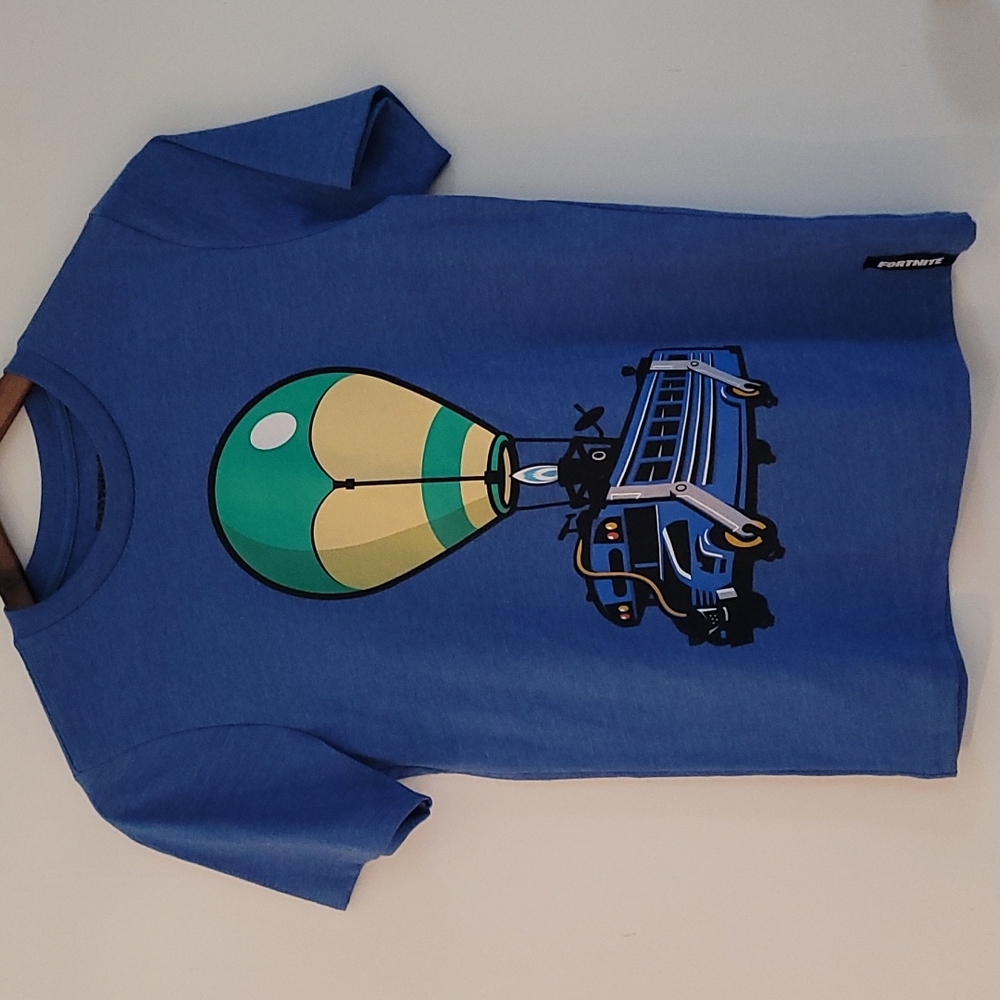 **2/$15* NWOT Fortnite t-shirt